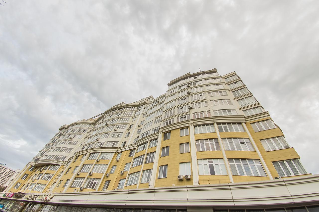 Family Apartment Одесса Экстерьер фото